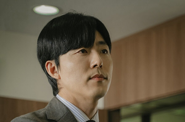 李茂生飾演「車成宰」