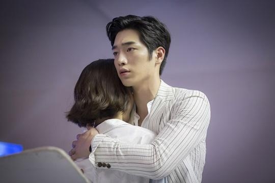 《你也是人類嗎》