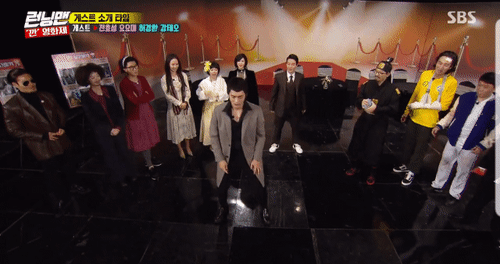 舞蹈實力是個迷的姜泰伍