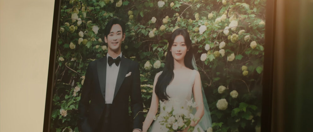 劇中出現的婚紗照還有多張未公開