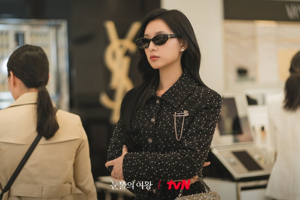 金智媛每次登場都超有氣勢