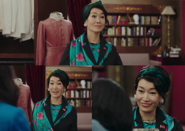 羅映姬在《愛的迫降》特別演出婚紗店老闆娘。