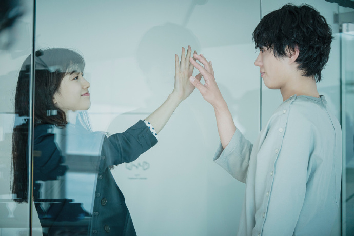 朴寶劍與秀智劇照公開