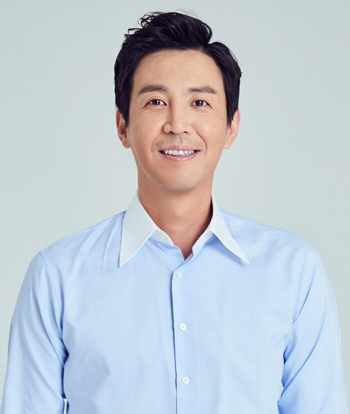 崔元英飾演「尹正宰」