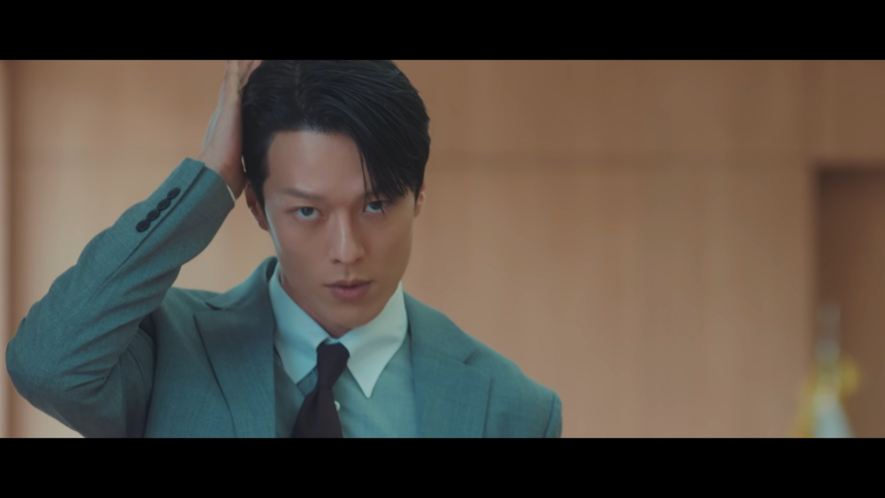 張基龍新劇《一吻爆炸》擺脫悲慘男主稱號！變身「為愛當三」浮誇霸總