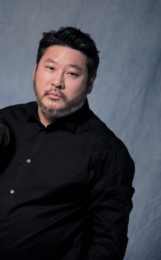 崔武成飾演「金大旭」