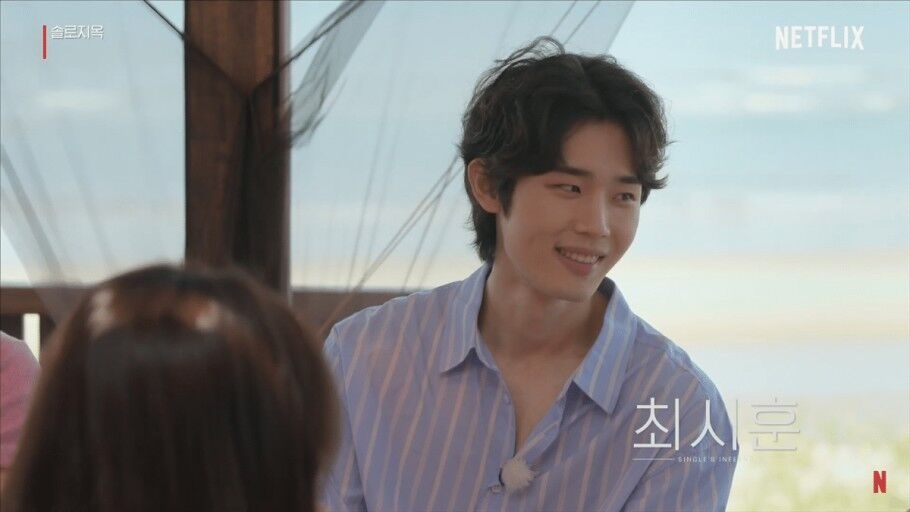 崔時訓2021年出演Netflix戀綜《單身即地獄》