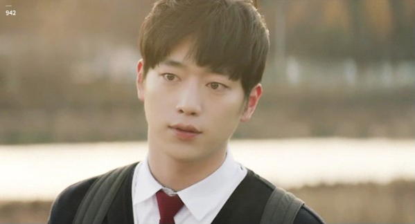 徐康俊有望飾演僞裝成高中生潛入的臥底「鄭海成」