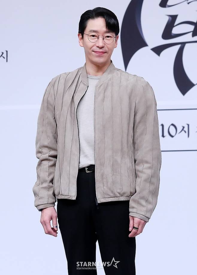 嚴基俊宣布結婚