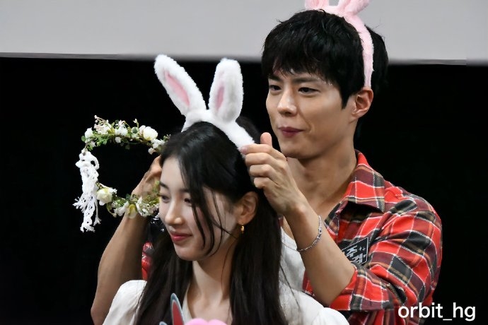 朴寶劍與秀智現實互動也超有愛