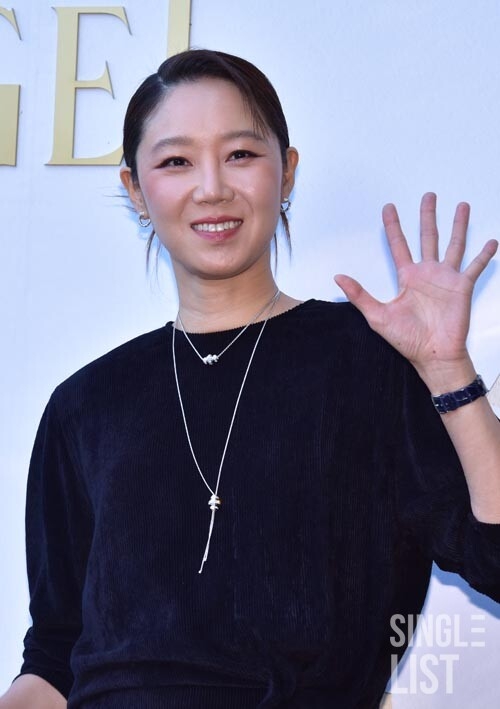 素有「時尚女王」之稱的孔曉振