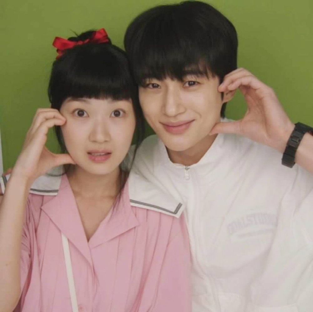 第一版拍攝的小率＆善宰長這樣