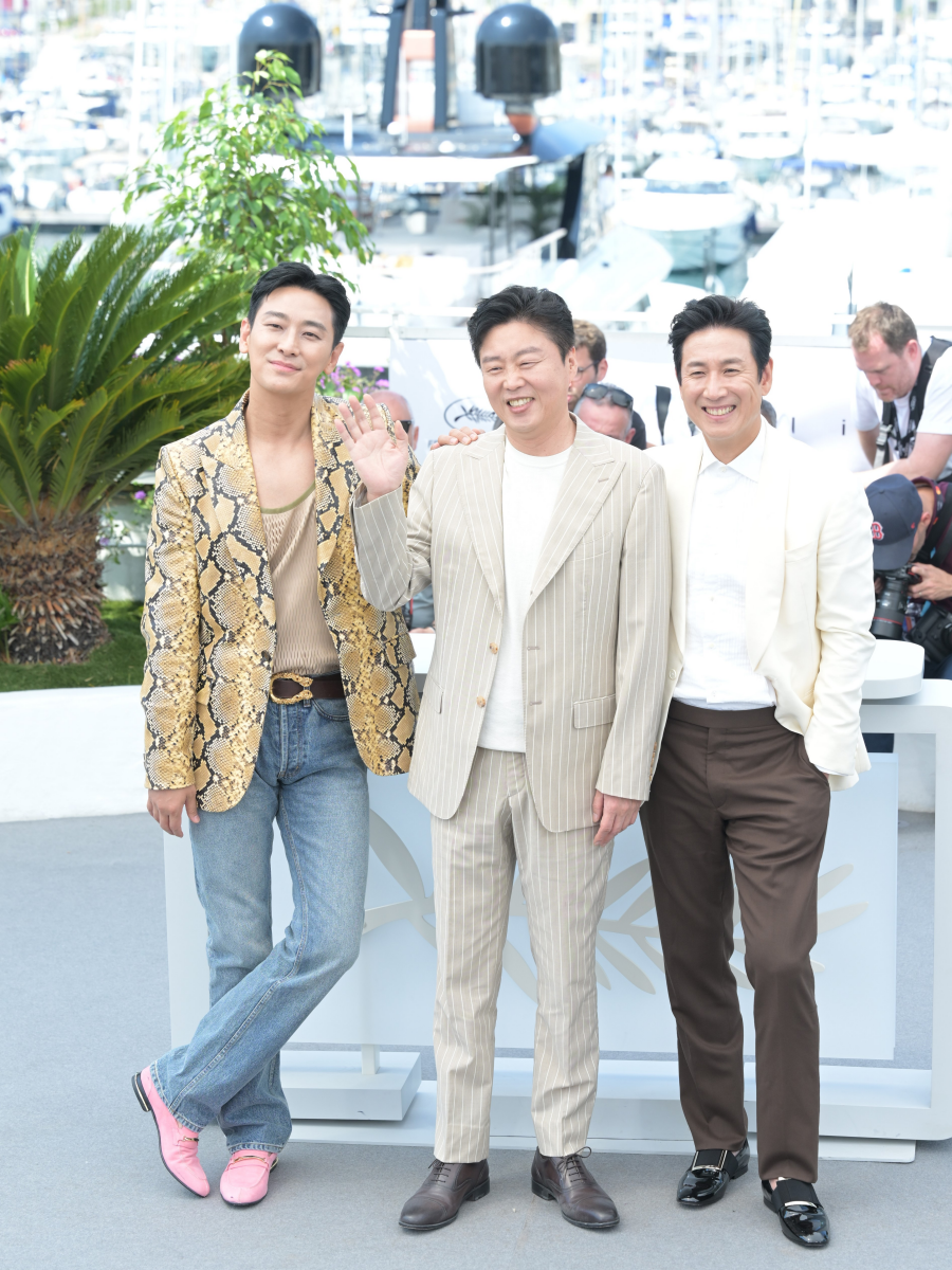 《寂噤計畫/Project Silence》主演:朱智勛、金希沅、李善均