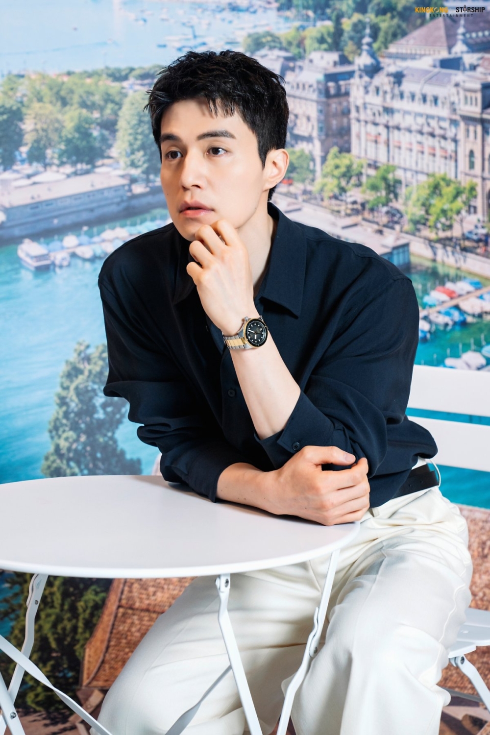 李棟旭有望飾演商品開發組所屬的保險精算師「盧基俊」