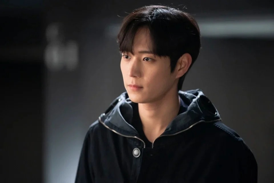 金永大飾演「金智旭」