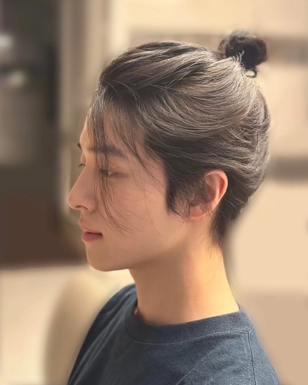 南多凜退伍後留長頭髮