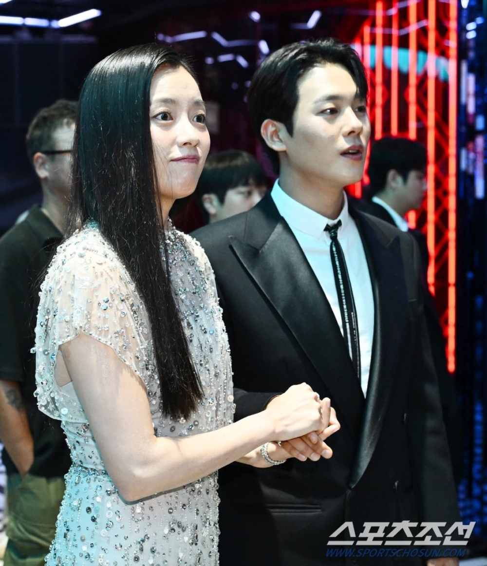 韓孝周與李正河「母子檔」合體