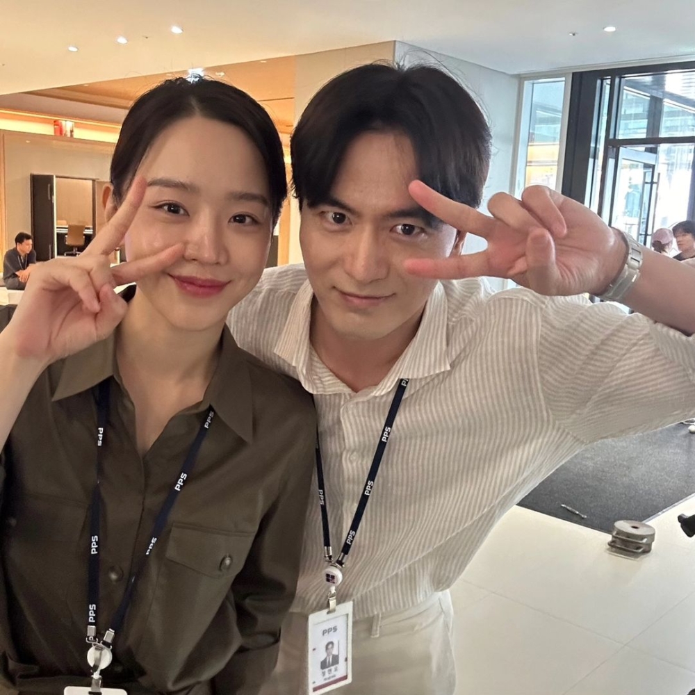 申惠善曬與李陣郁的合照
