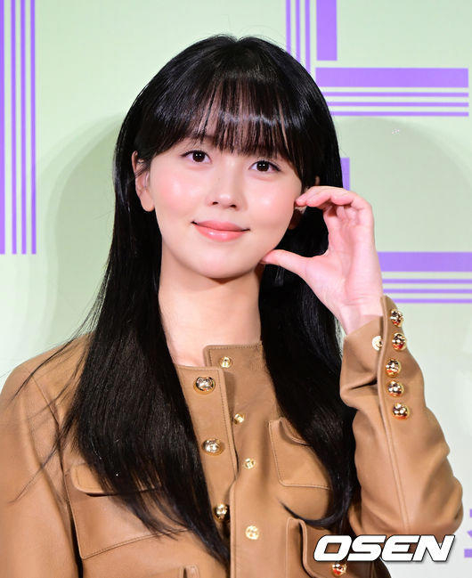 金所泫飾演的是奧運會射擊金牌得主、擁有出眾美貌的射擊女神「池漢娜」