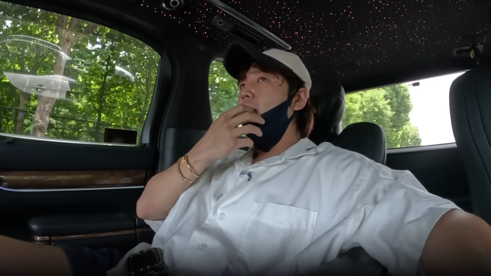 坦承自己在1年前罹患甲狀腺癌