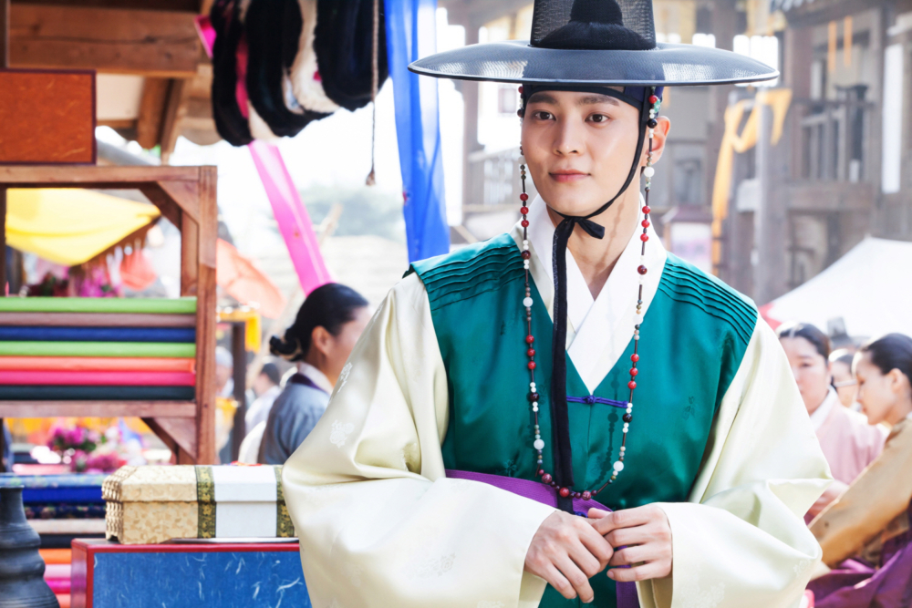 《擁抱太陽的月亮》男主角原本有望由周元擔任