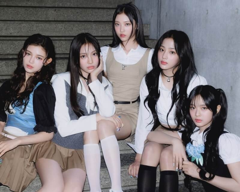 NewJeans瞞著公司開直播