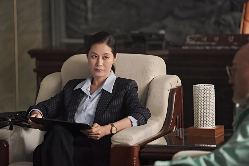 文素利飾演民情首席秘書官