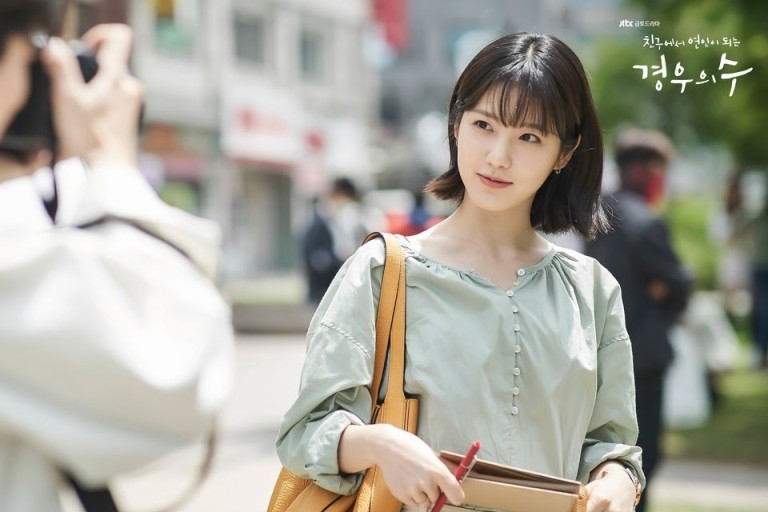 辛叡恩被提議飾演青雅運輸公司中像彗星般登場、充滿才華與活力的公車售票員「徐鍾熙」