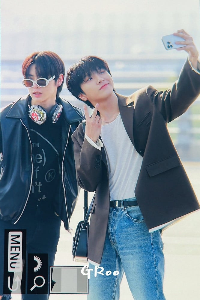 成員們被發現都換了iPhone