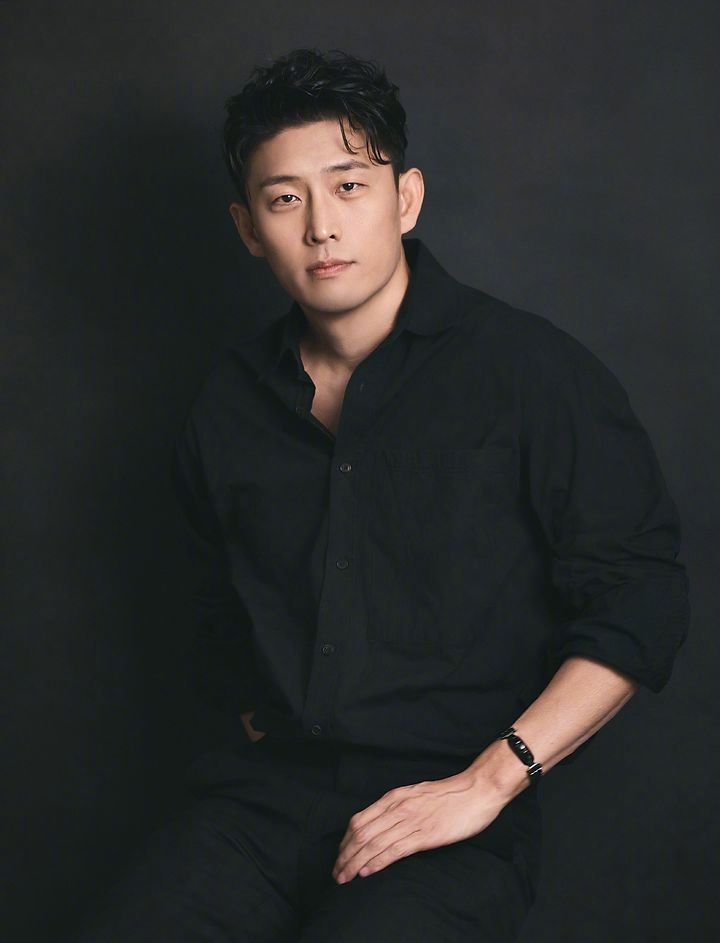 高俊實際年齡46歲