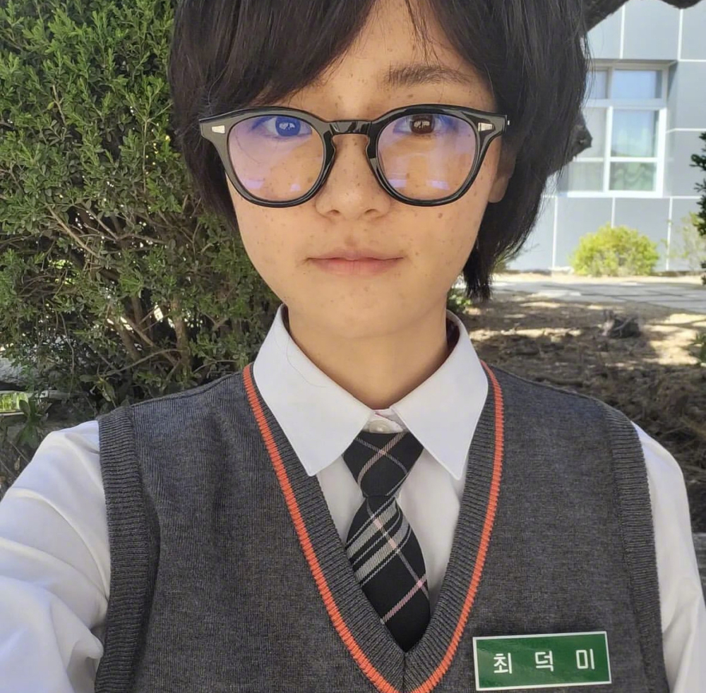 《白雪公主非死不可》高甫潔校服造型