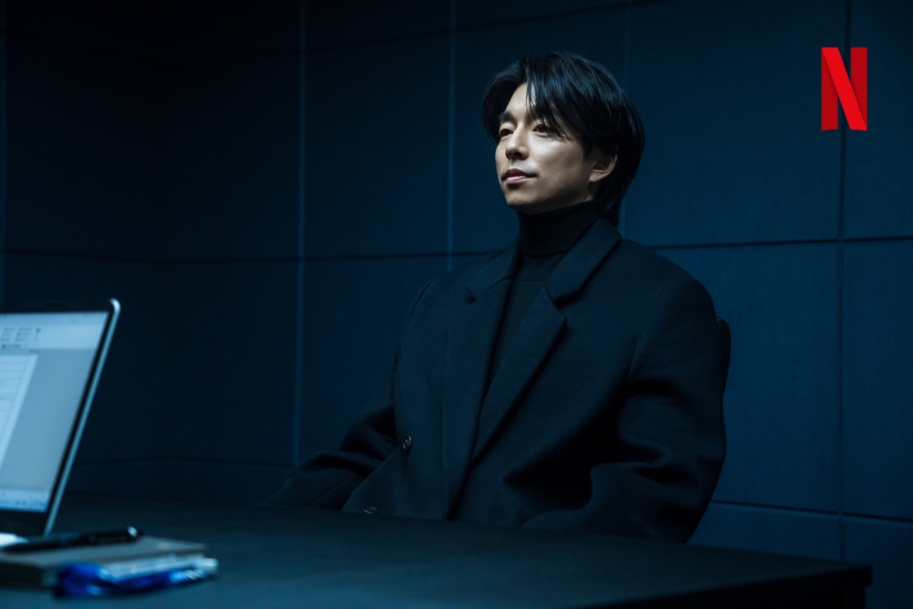 孔劉則飾演相信世界上所有的婚姻都是欺騙的音樂製作人「韓正元」