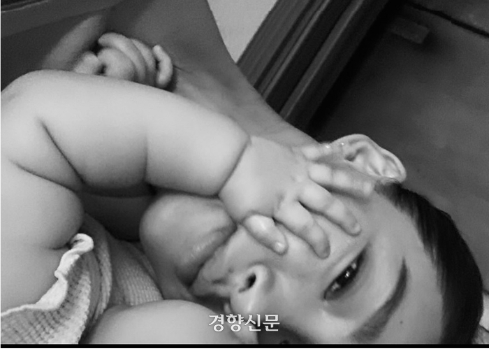 文佳庇曾在SNS曬孩子,後被證實孩子生父是鄭雨盛