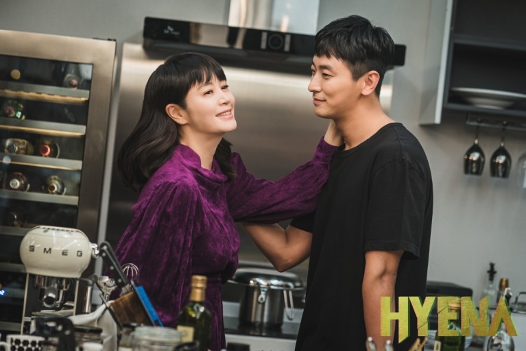 《Hyena：富豪辯護人》