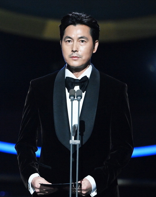 鄭雨盛發表感言