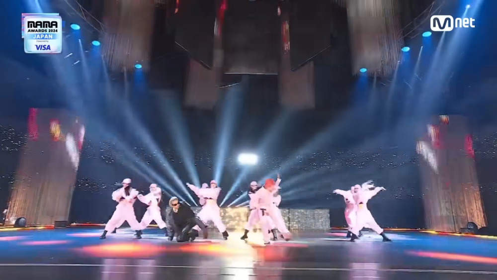 太陽在歌曲1分鐘多時跌倒失誤