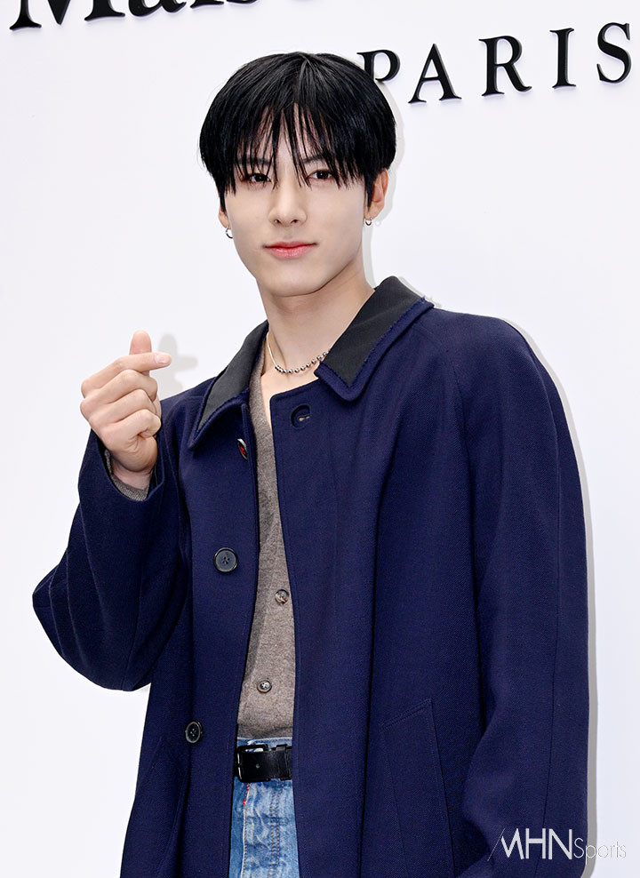 THE BOYZ成員Eric鬧烏龍發保險套照片給粉絲