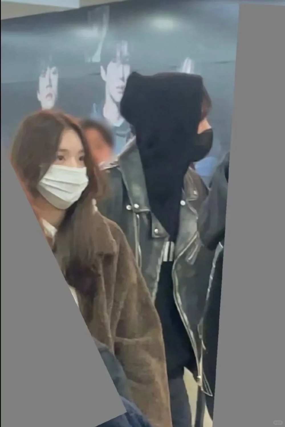 去看同經紀公司演員孫宇賢的舞台劇