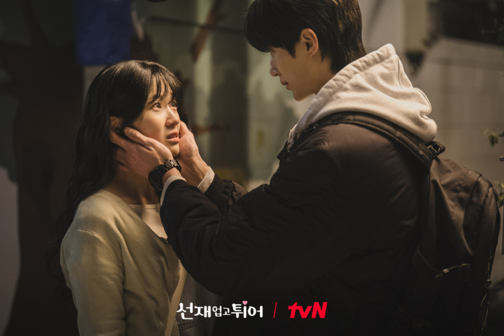 《背著善宰跑》