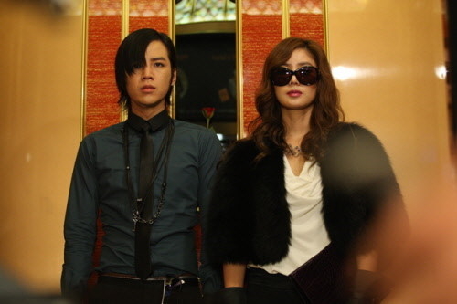 《原來是美男》的張根碩