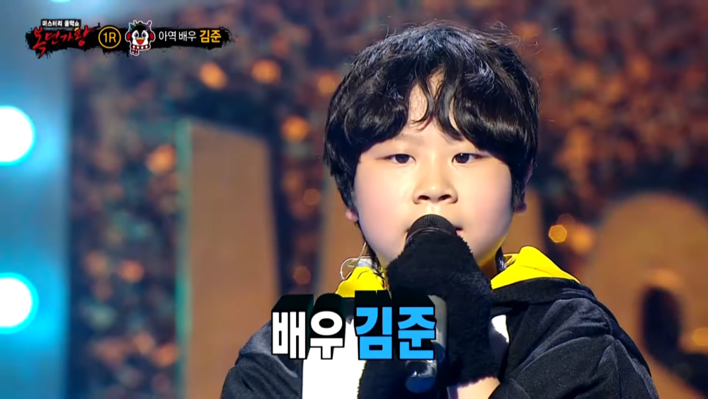 金雋登上《蒙面歌王》