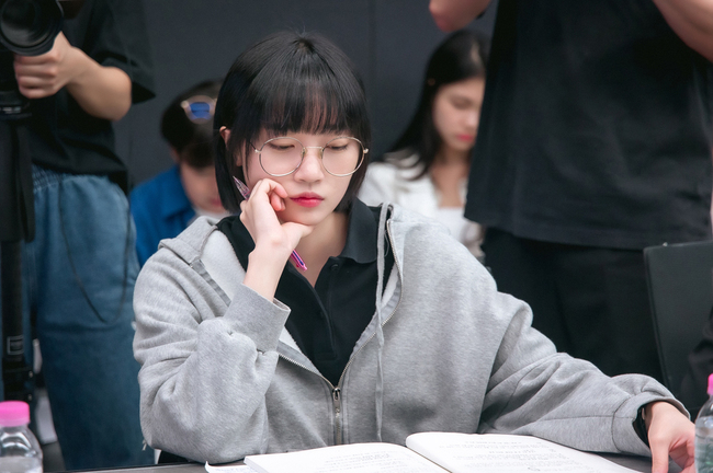 吳宇里飾演努力永遠多於回報的萬年老二「崔京」