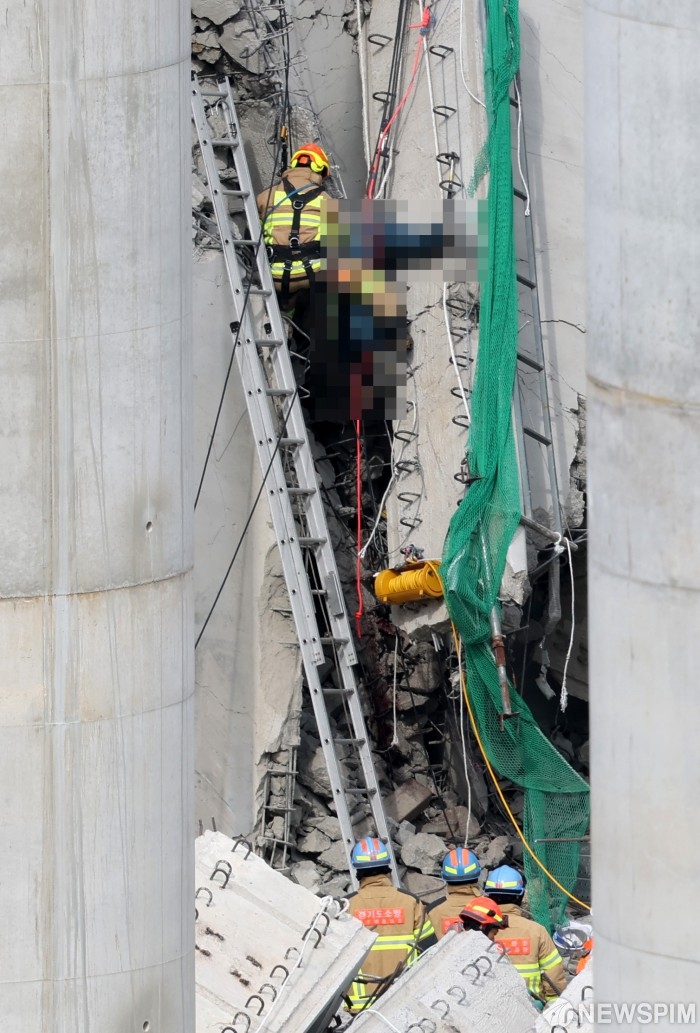 韓國首爾高速公路工地發生坍塌事故