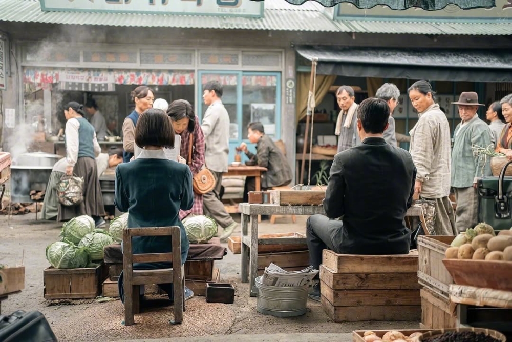 《苦盡柑來遇見你》以韓戰後的時代為背景,製作成本高達600億韓元
