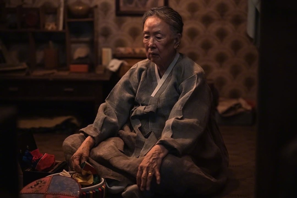 羅文熙飾演愛順的祖母
