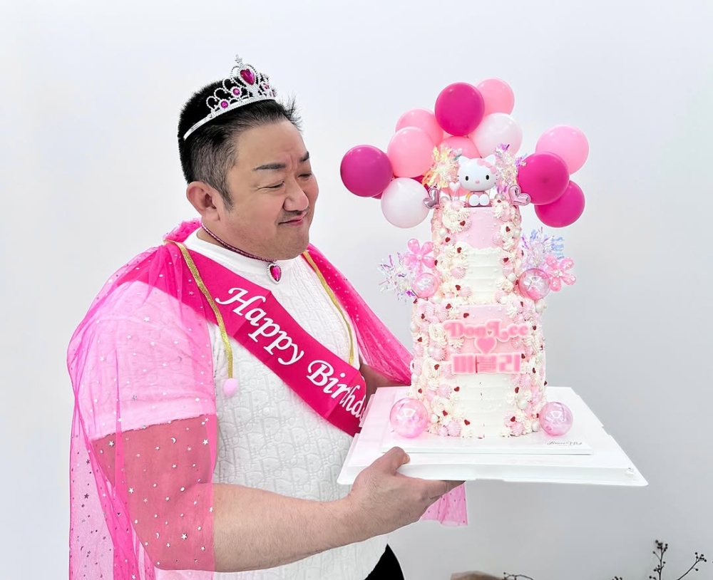 馬東石慶祝54歲生日
