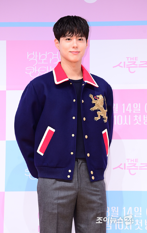 朴寶劍擔任KBS音樂節目《The Seasons》第七季的主持人