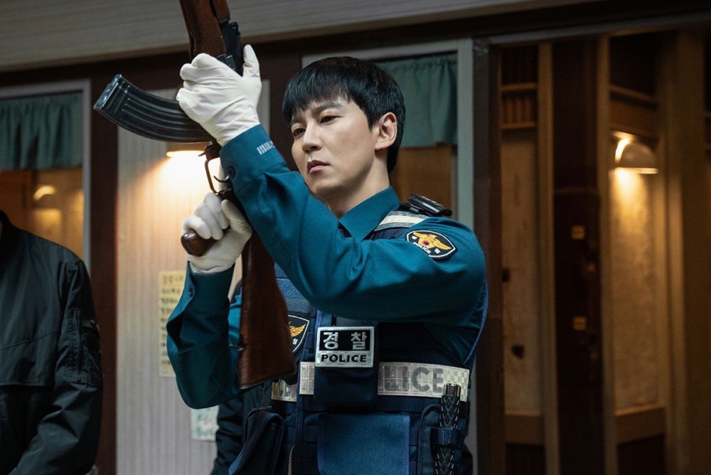 金南佶將以Netflix新劇《槍口彼端/TRIGGER》回歸