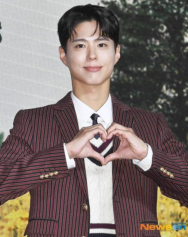 有望再攜《鳴梁》導演再續前緣出演新電影《刀：高頭莫汗之劍》