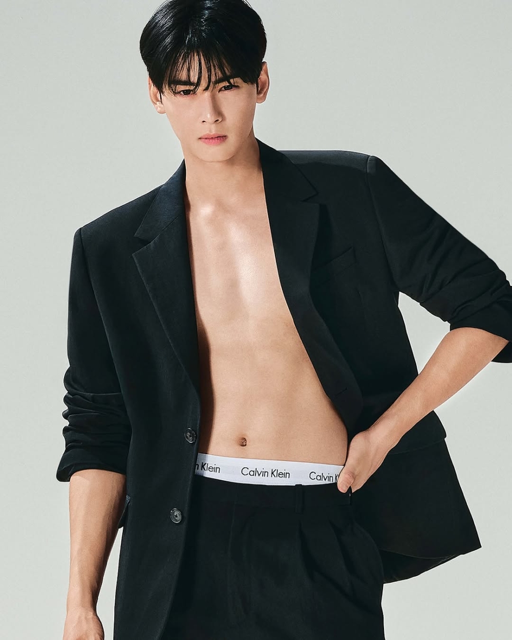 車銀優最近成為 Calvin Klein的代言人